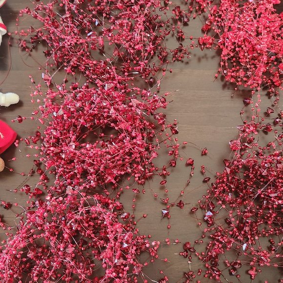 18 mini Christmas kid Doll Ornaments and 13 Red Bed Garland - Picture 4 of 5